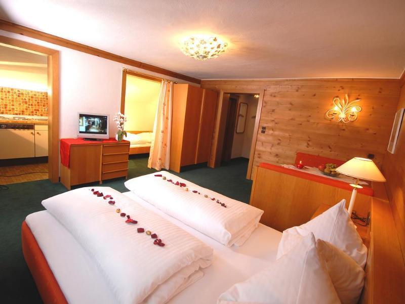 Hotel Unterbrunn Apartments & Gaestehaus Neukirchen am Großvenediger Екстериор снимка